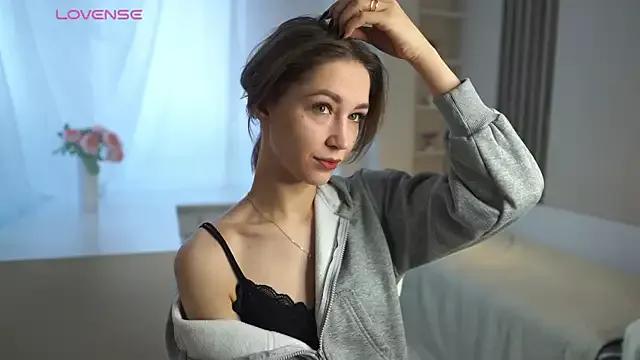 RennieLewis from StripChat is Freechat