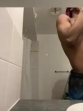 Renoirmonter from StripChat is Freechat