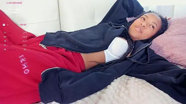 RexellaBreed from StripChat