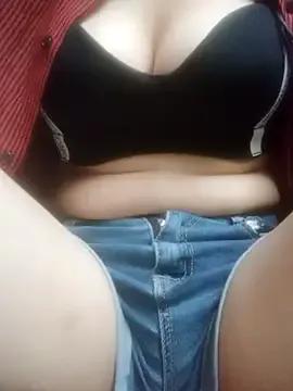 Ri_rio from StripChat