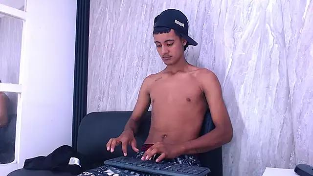 Rick_Martin1 from StripChat is Freechat