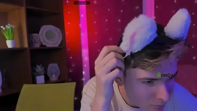 rico_steel from StripChat is Freechat