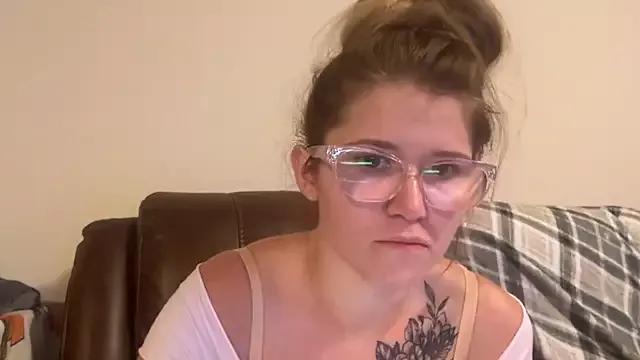 Riley_ray69 from StripChat is Freechat