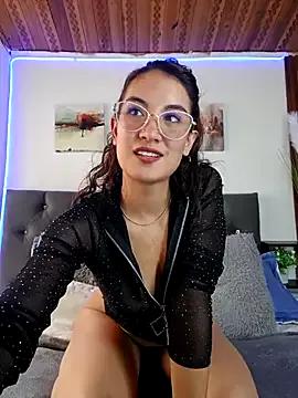 rileyreid__ from StripChat is Freechat