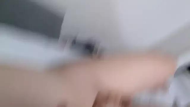 Riri__oo from StripChat