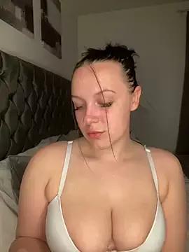 riri_bstvx from StripChat