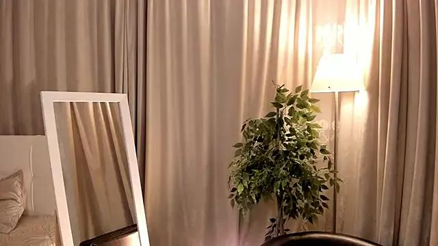 Ritamillersi from StripChat is Freechat