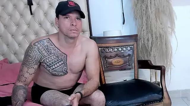 RocoAndHisGirls from StripChat