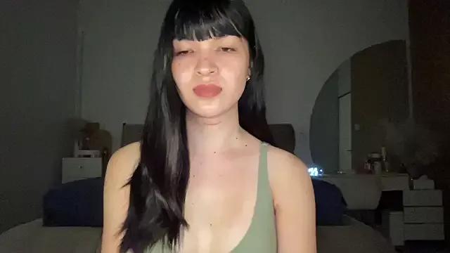 Rogueblaze from StripChat is Freechat
