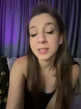 RollingGirlzzz from StripChat