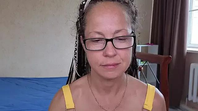 Ronda_Rouse from StripChat is Freechat