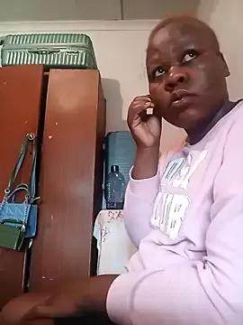 Roronae from StripChat