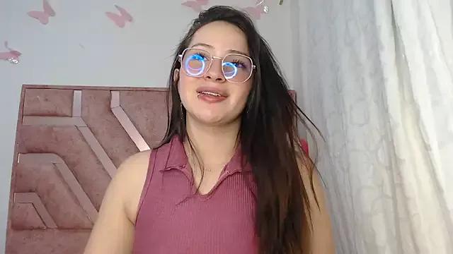 Rosaline_Baker from StripChat is Freechat