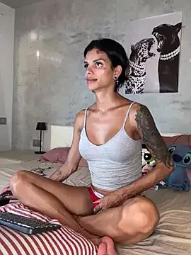Dirty chat webcam: explore liveshows with versed models, from laying bare to fetishes, in a variety of sexy free adult webcams.