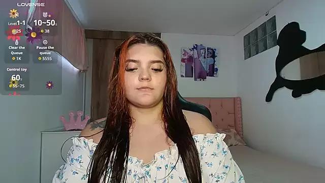 rose_blu from StripChat is Freechat