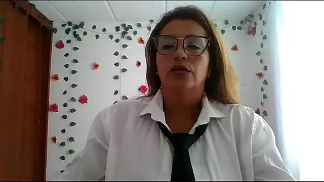 RossanaLionheart from StripChat is Freechat