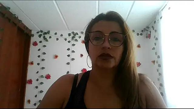 RossanaLionheart from StripChat