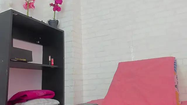 rosse_thompson11 from StripChat