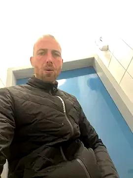 Photos of Rotteei1 from StripChat is Freechat