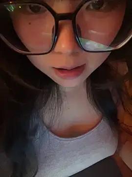 Rourou- from StripChat
