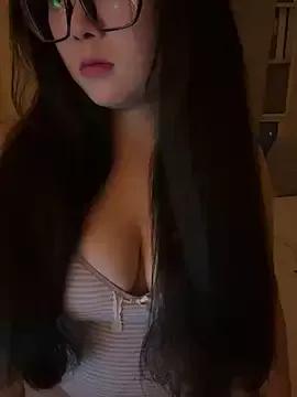 Rourou- from StripChat