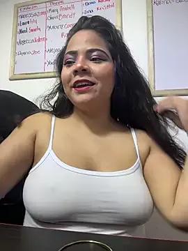 ROUSE_SINCLAIR from StripChat is Freechat