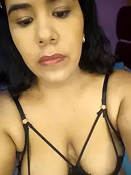 RoxxyChannel from StripChat