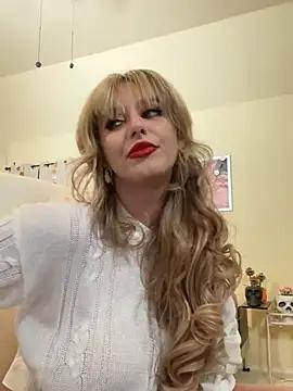 RoxxyDallas from StripChat