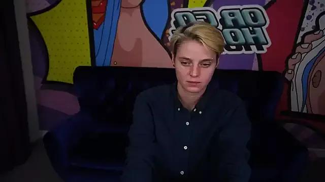 RoxyFlamee from StripChat is Freechat