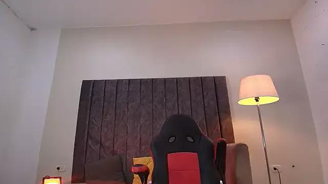rubby_lux from StripChat