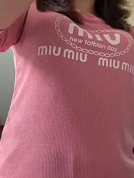 Ruby12 from StripChat is Freechat