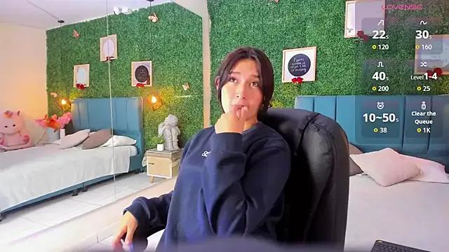 Rubyvixxen_ from StripChat is Freechat