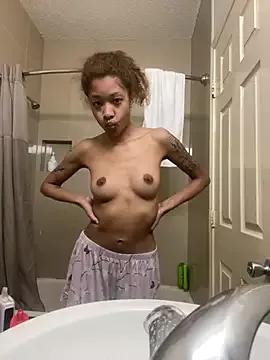 Photos of rubywithpearls from StripChat is Freechat