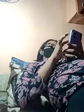 Runi31 webcams show profile image 