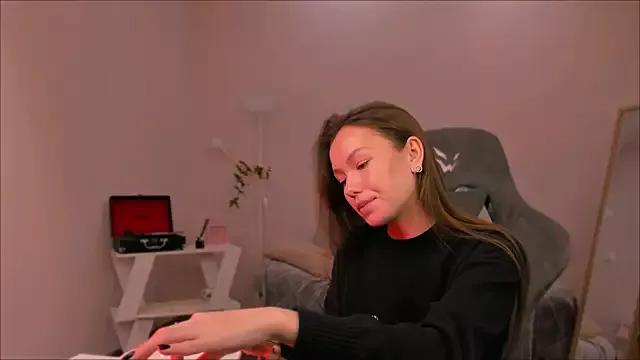 ruzalilly from StripChat is Freechat
