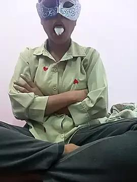 RV_525 webcams show profile image 