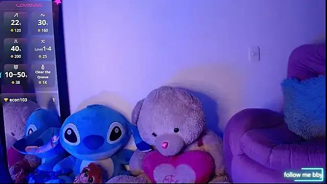 saanti_foxs from StripChat