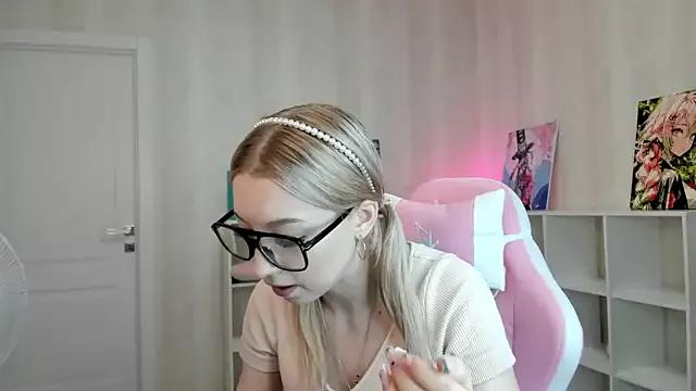 Dirty chat webcam: explore liveshows with versed models, from laying bare to fetishes, in a variety of sexy free adult webcams.