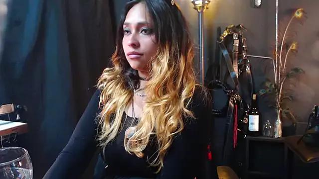 saba_the_courtesan from StripChat is Freechat
