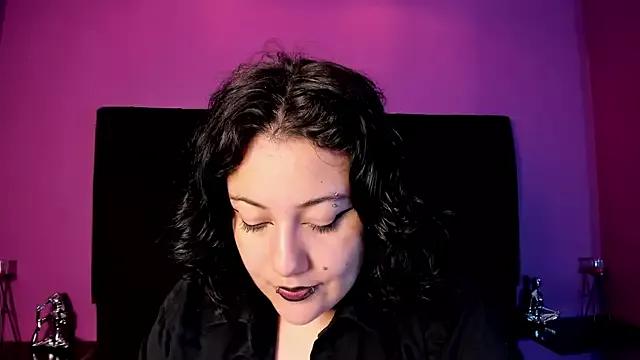 SabbathSinclair from StripChat