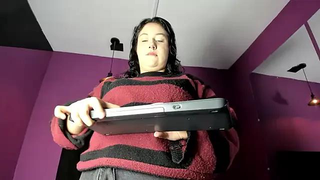 SabbathSinclair webcams show profile image 