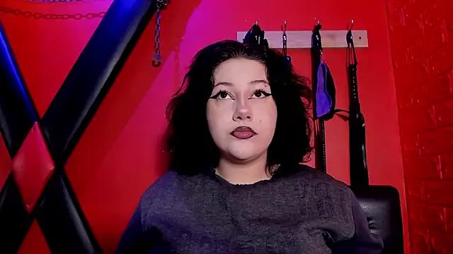 SabbathSinclair from StripChat