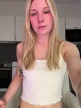 Photos of SabrinaRosed from StripChat is Freechat