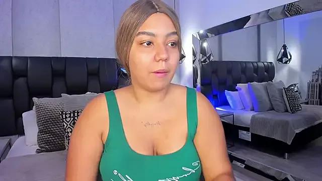 SadieFoster from StripChat is Freechat