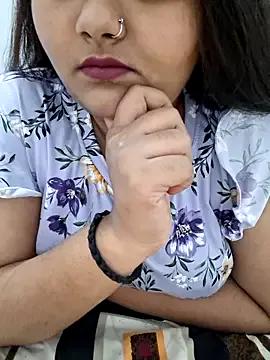 Saffroncutie from StripChat