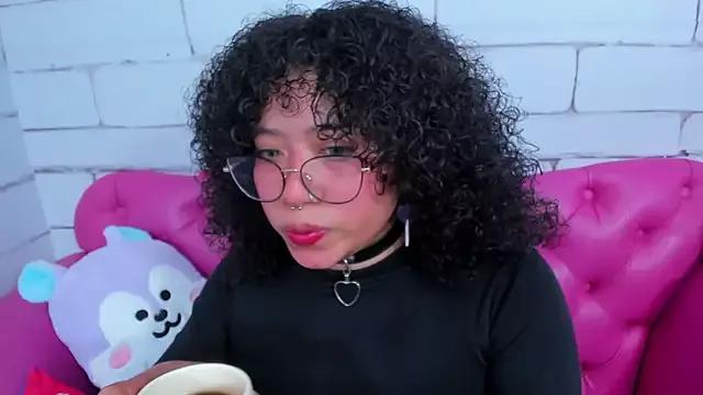 Dirty chat webcam: explore liveshows with versed models, from laying bare to fetishes, in a variety of sexy free adult webcams.