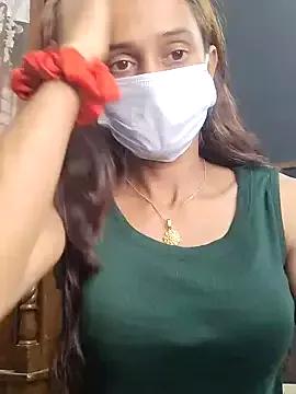 Saharaa from StripChat