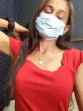 Saharaa from StripChat