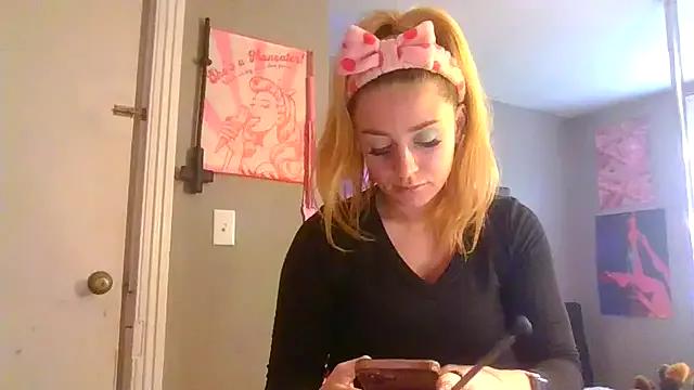 SalemAlexiss from StripChat is Freechat