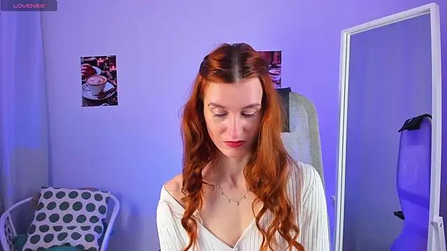 Sally_Biscuit from StripChat